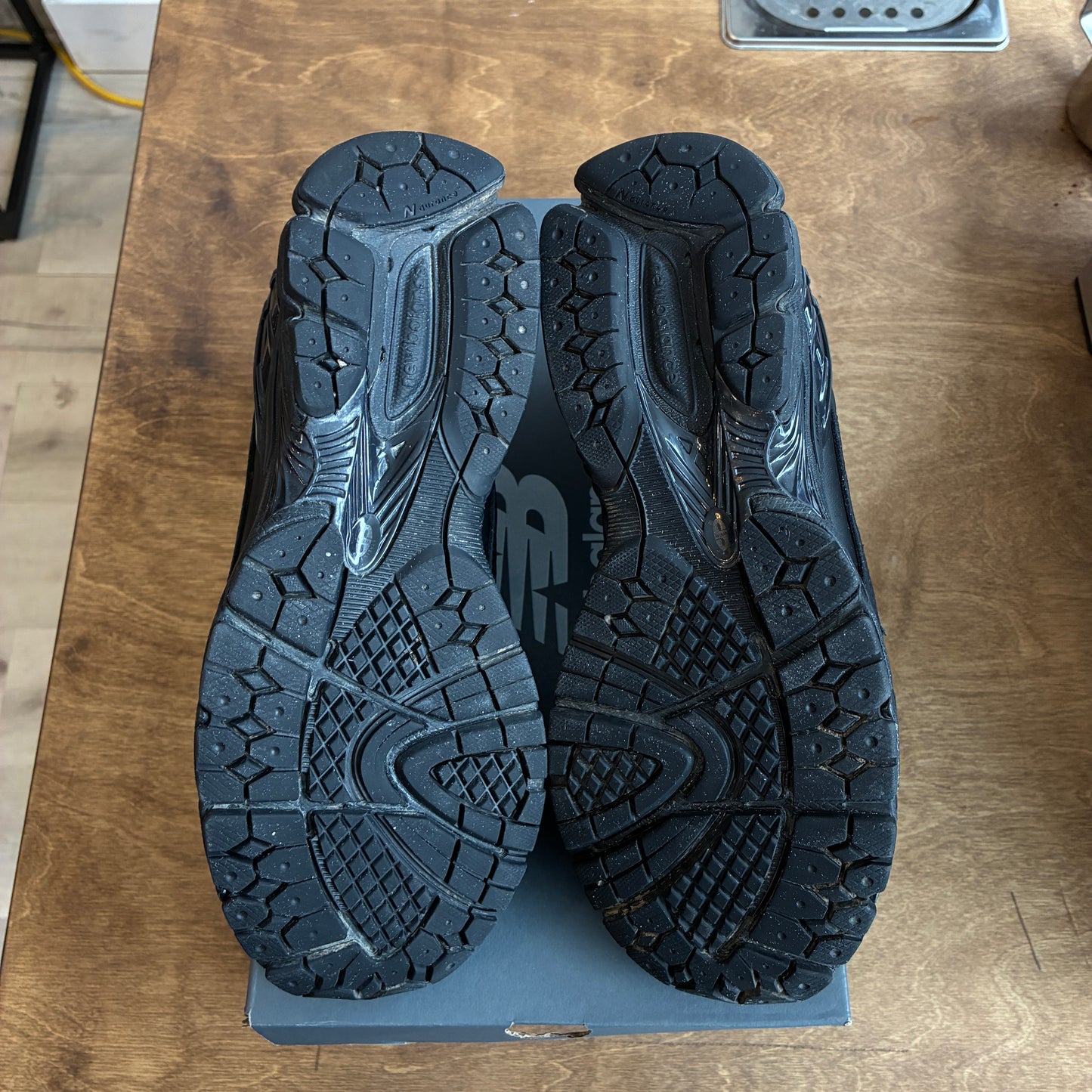 New Balance 1906L Loafers Size 8.5