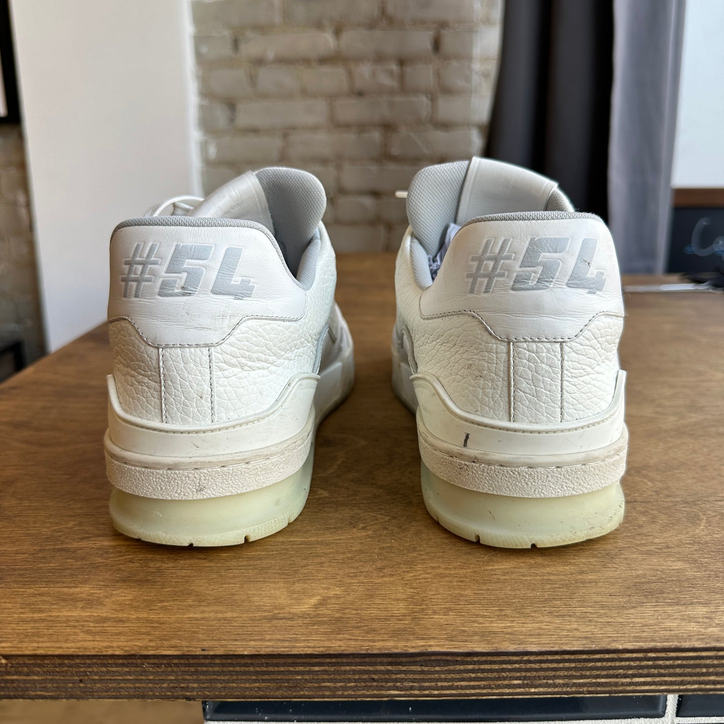 Louis Vuitton Trainer White Size 9.5