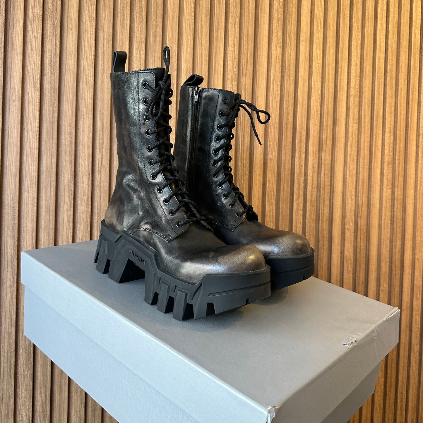 Brand New Balenciaga Bulldozer Laceup Boot Size 42