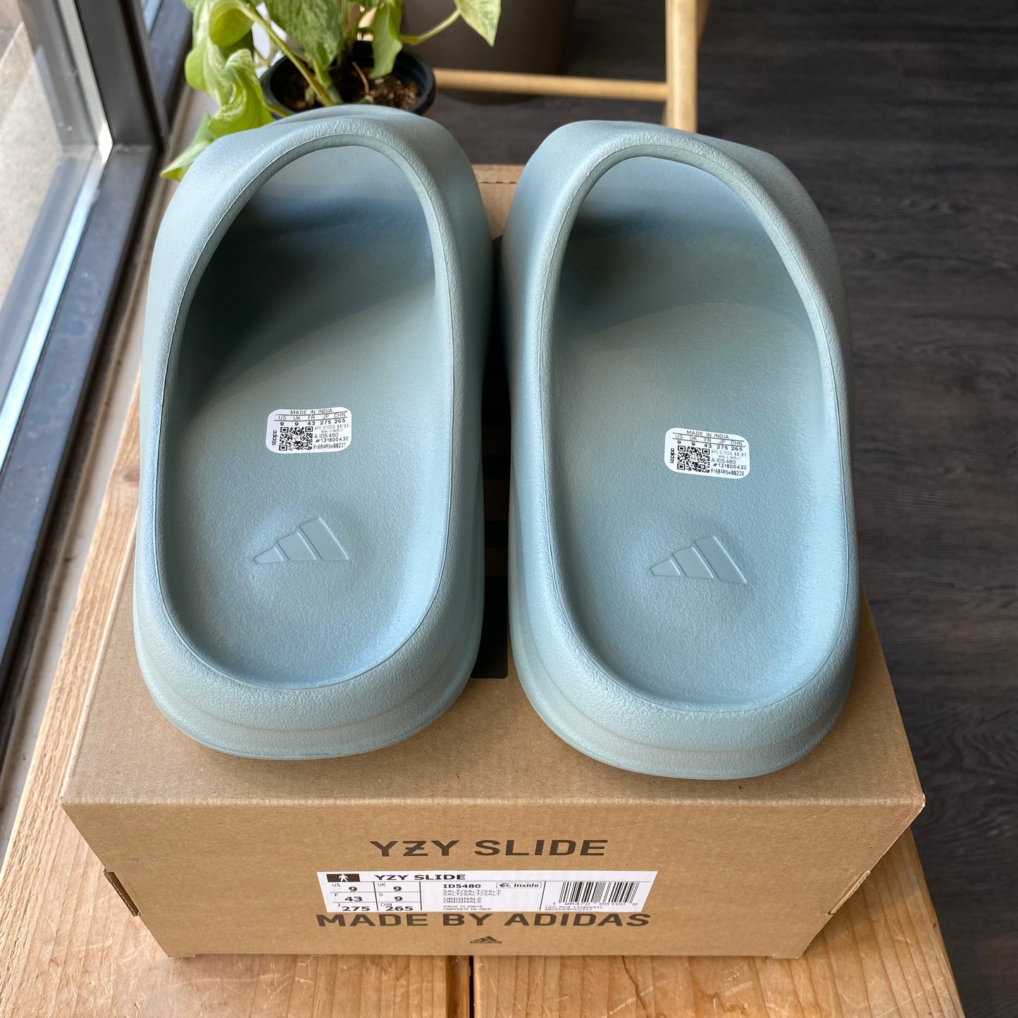 Brand New Yeezy Slide "Salt"