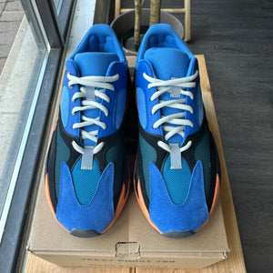 Yeezy 700 "Bright Blue" Size 9.5