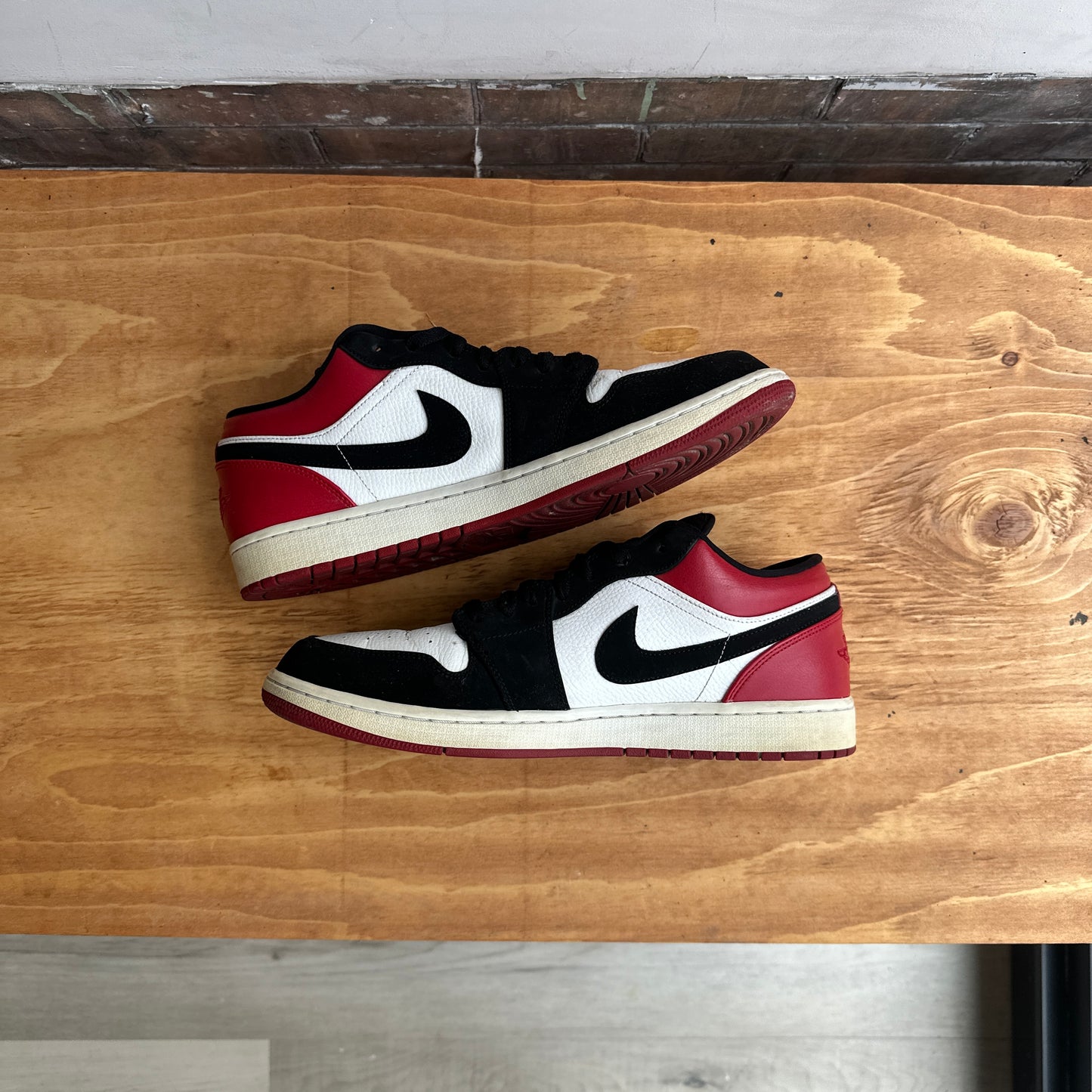 Jordan 1 Low "Black Toe" Size 13