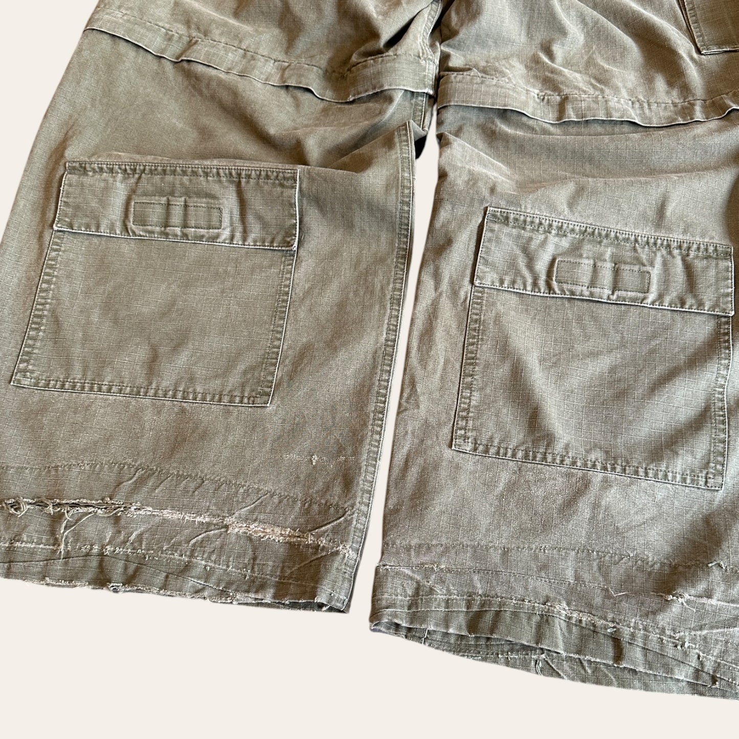 Balenciaga Convertible Cargo Pants Green Size 34