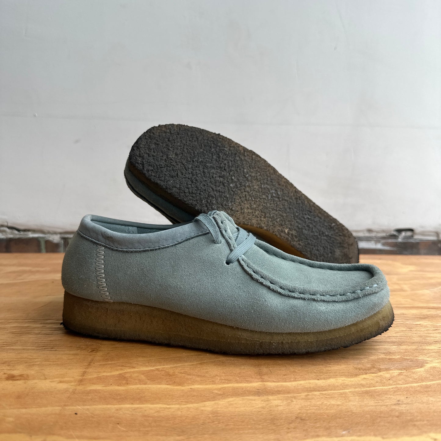 Clarks Wallabee Size 8W