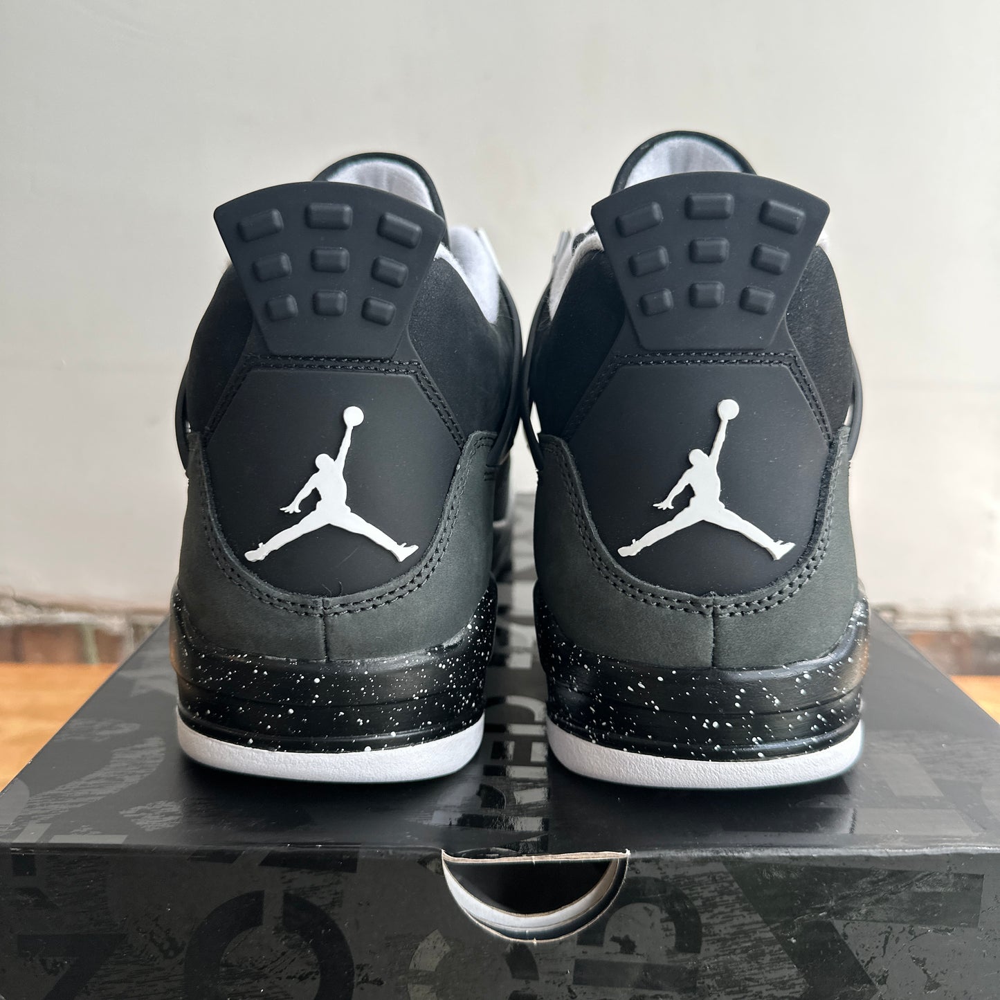 Air Jordan 4 "Fear" Size 12