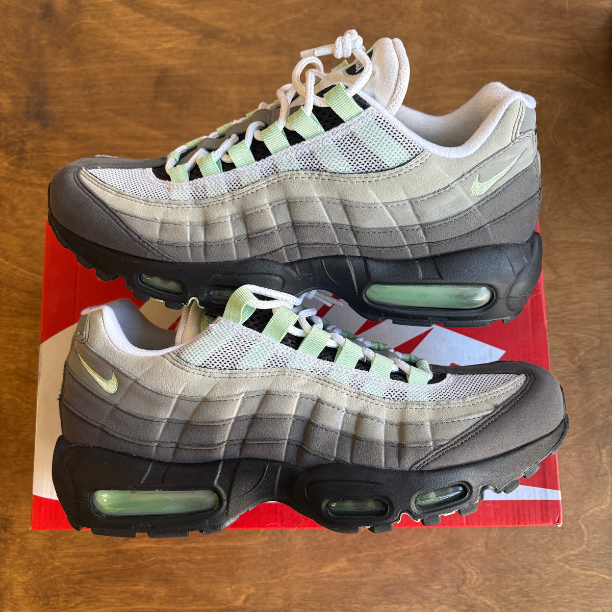 Nike Air Max 95 Fresh Mint Size US 8.5