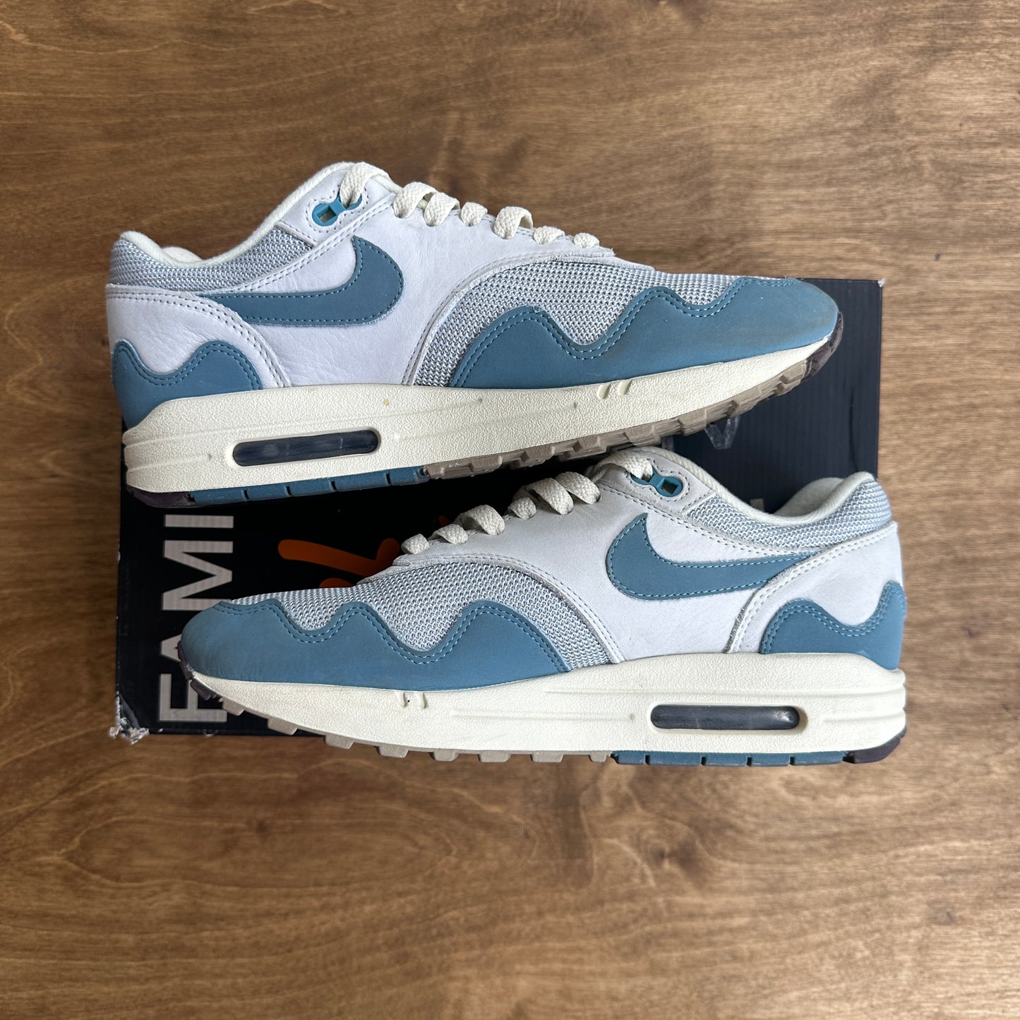 Patta x Nike Air Max 1 "Aqua" Size 8