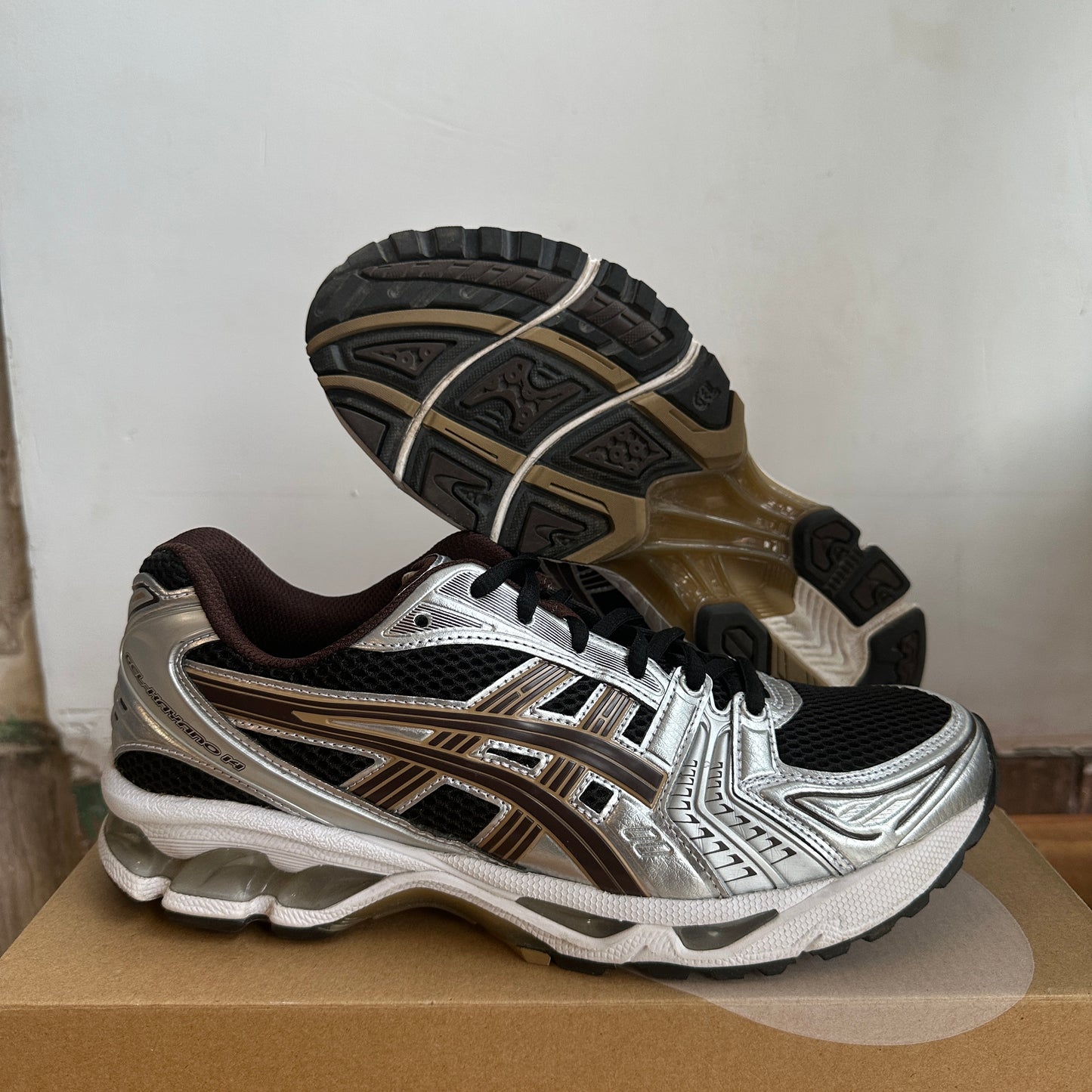 Asics Gel Kayano 14 "Coffee" Size 9.5