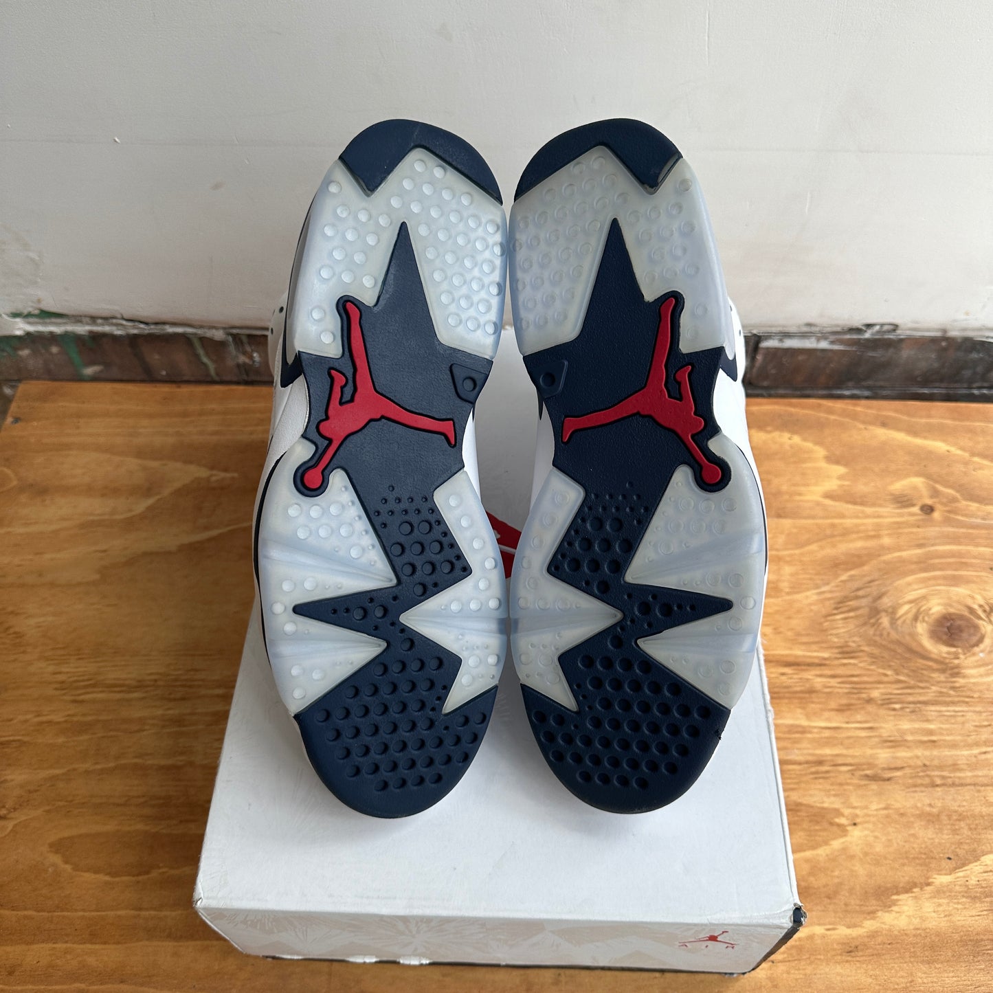 Jordan 6 "Olympics" Size 11