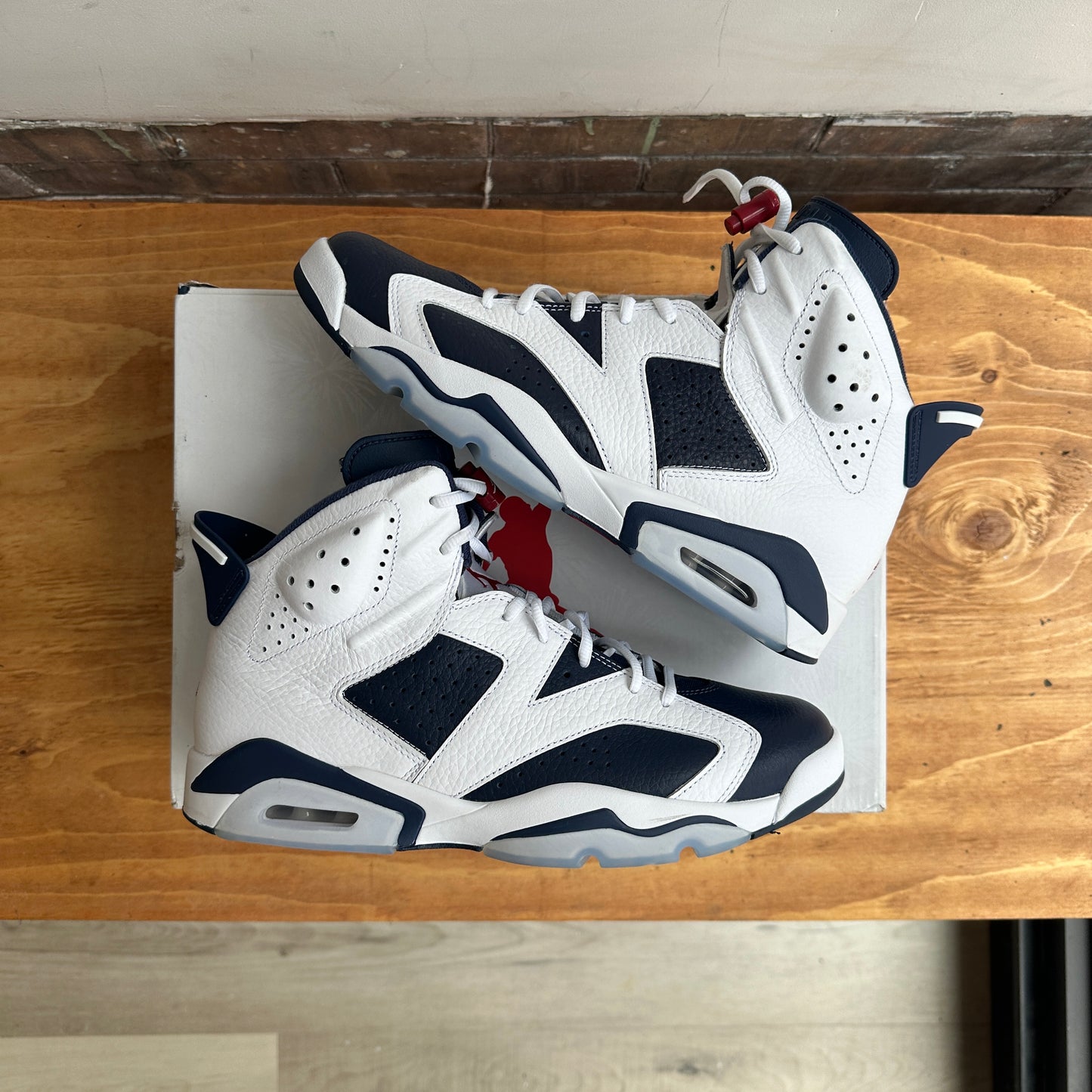 Jordan 6 "Olympics" Size 11