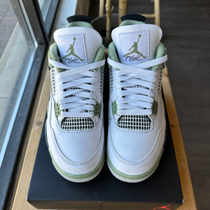 Air Jordan 4 "Seafoam" Size 7.5W