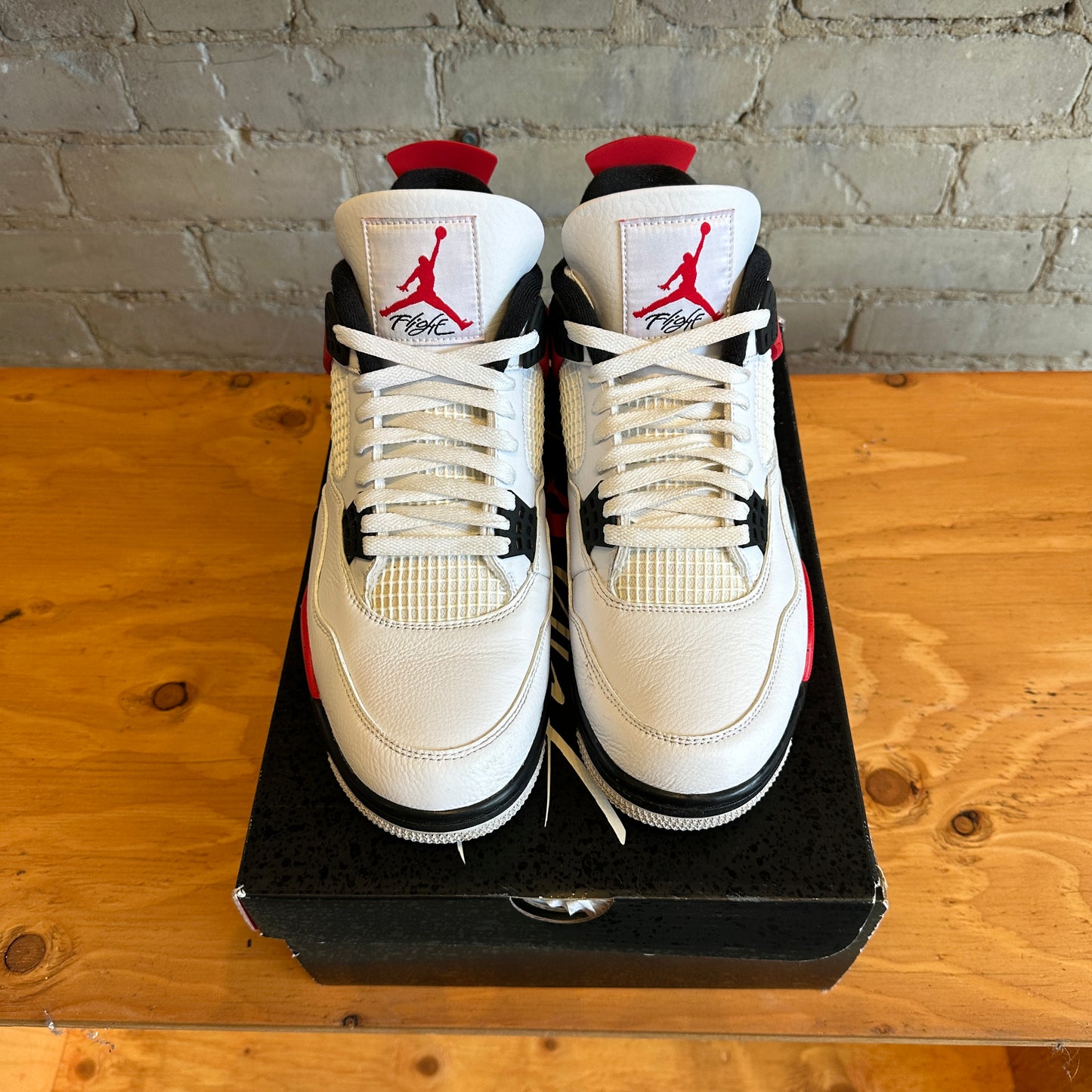 Air Jordan 4 "Red Cement" Size 11