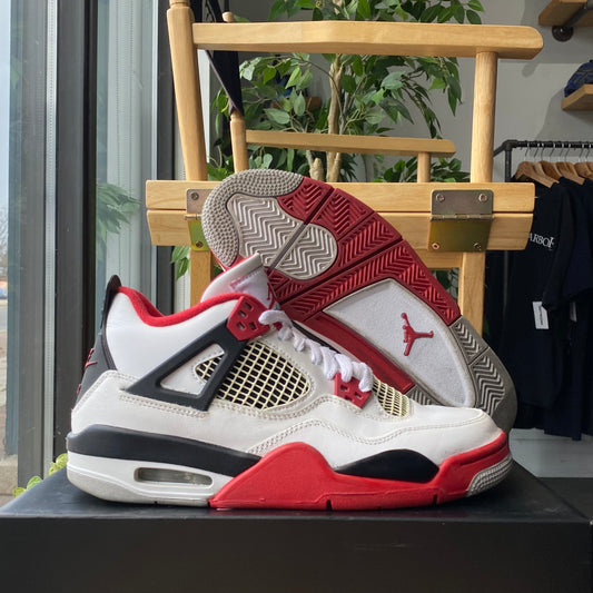 Air Jordan 4 'Fire Red' Size 7Y