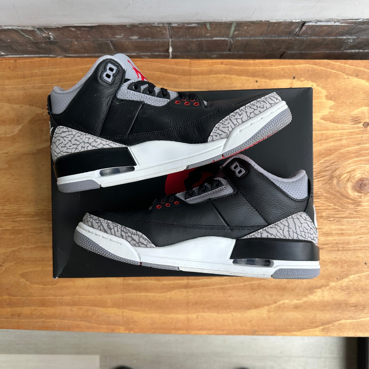 Air Jordan 3 "Black Cement" Size 8