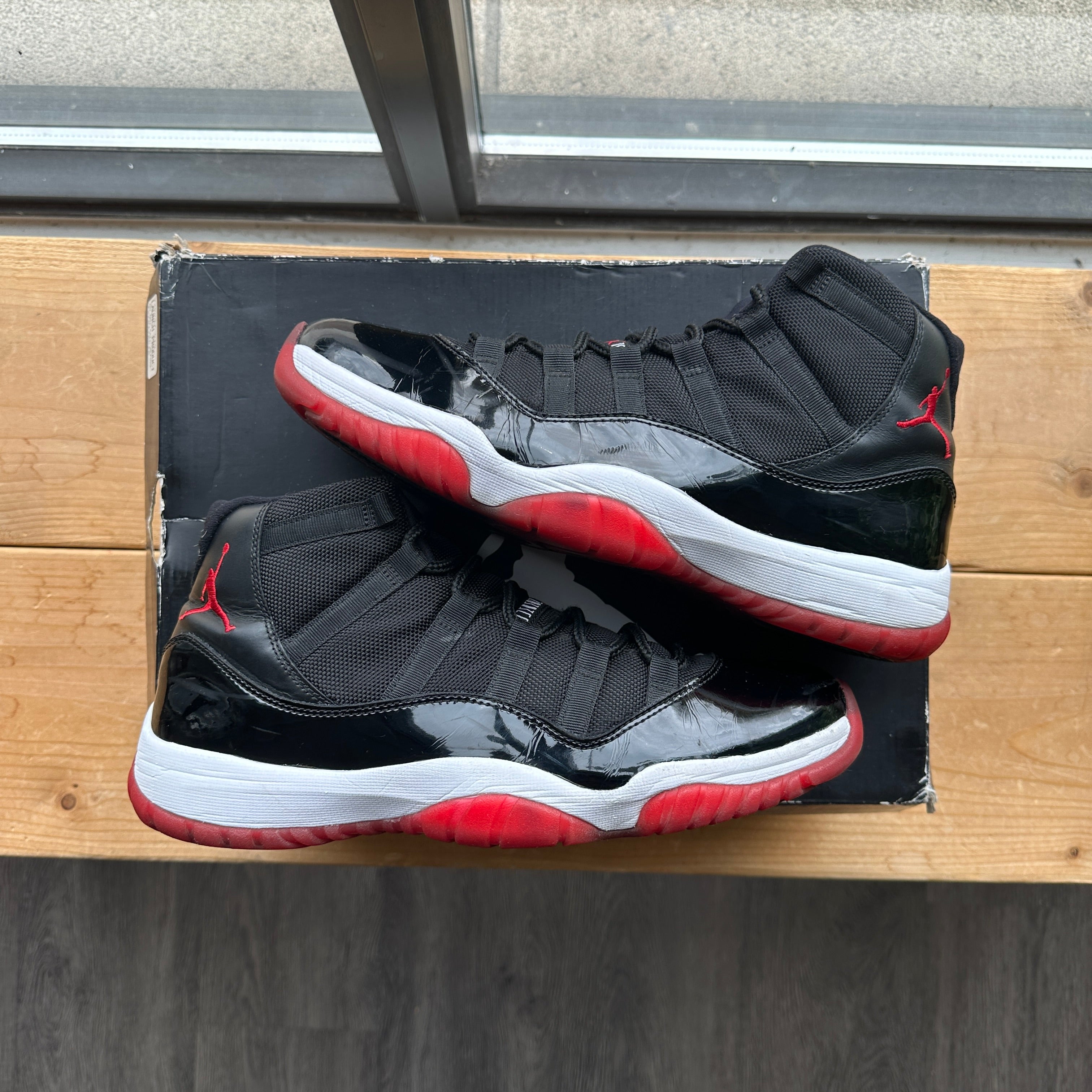 Air Jordan 11 "Bred" (2012) Size 10.5