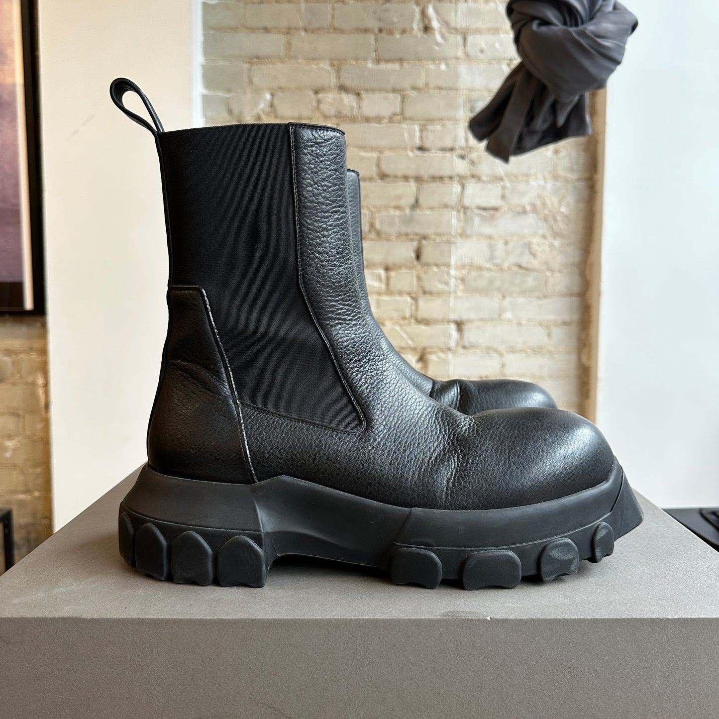 Rick Owens Beatle Bozo Tractor Boot Size 42