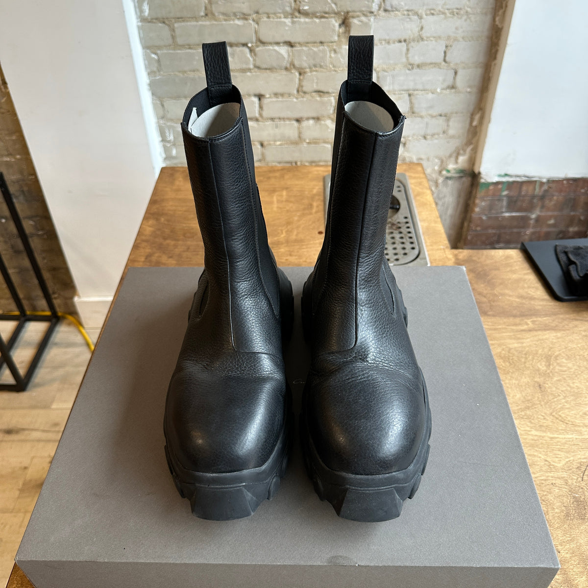 Rick Owens Beatle Bozo Tractor Boot Size 42