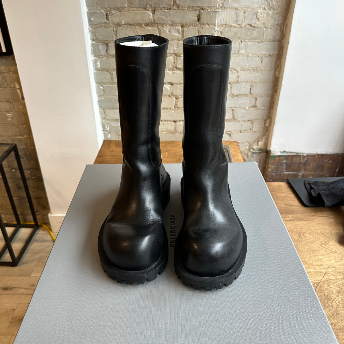 Balenciaga Hummer Bootie New Matt Calfskin Size 40