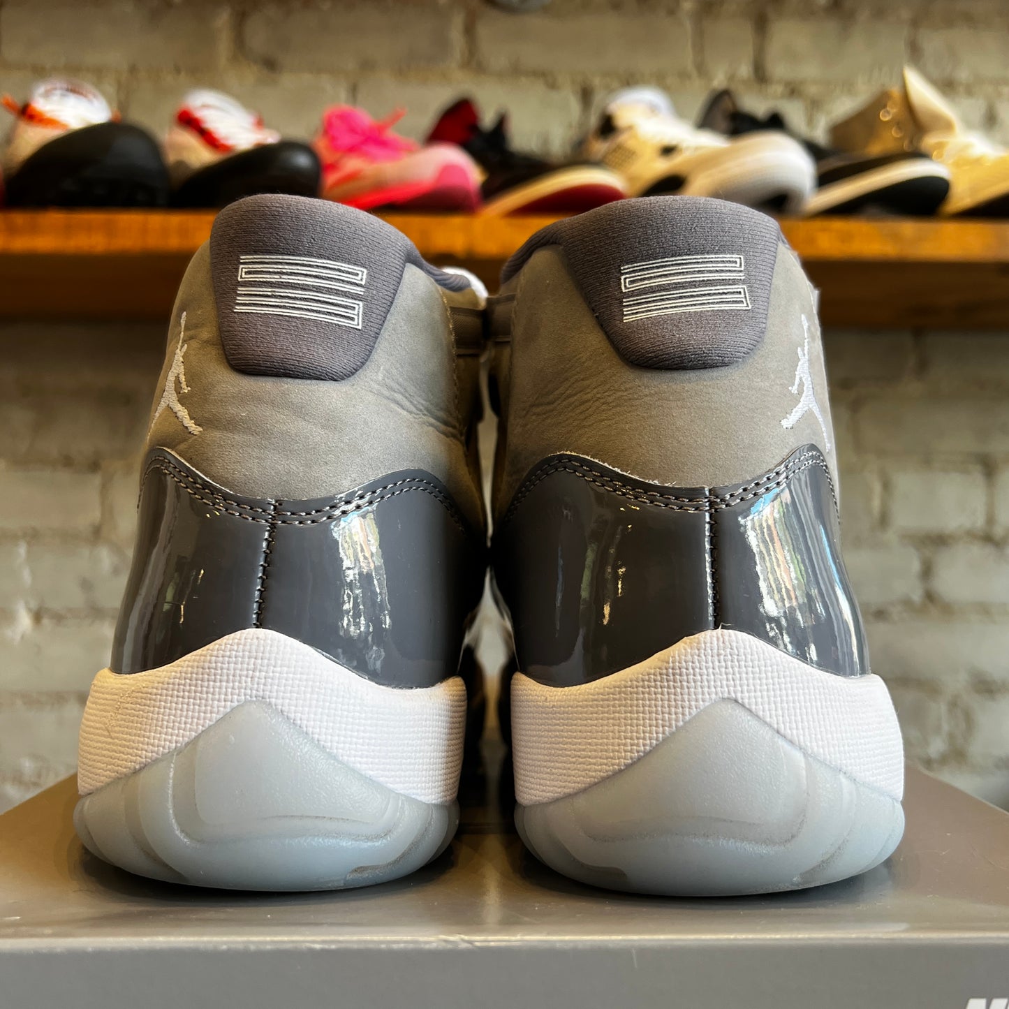 Jordan 11 "Cool Grey" Size 8.5