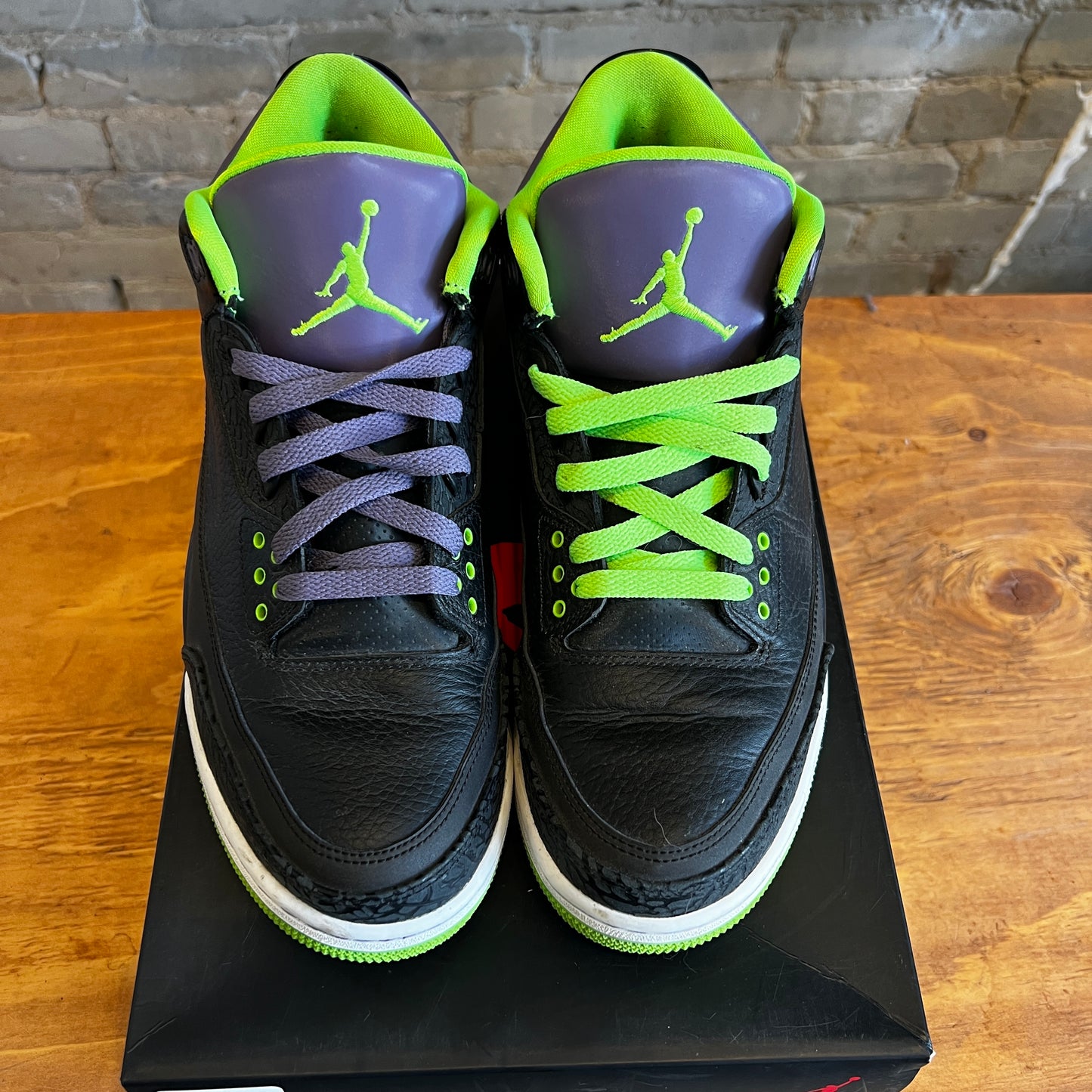 Air Jordan 3 "Joker" Size 10