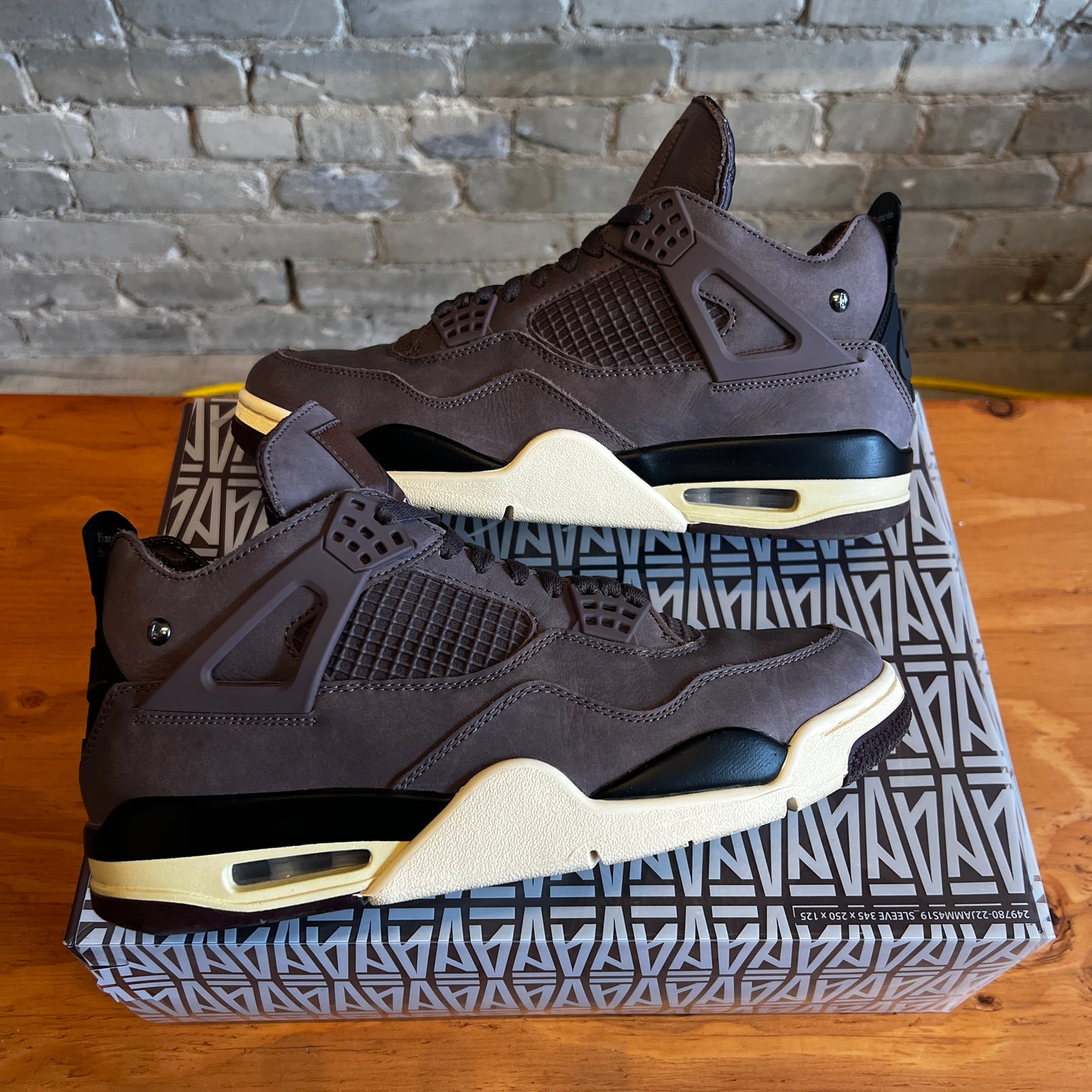 AMM X Jordan 4 Size 9.5