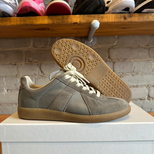 Maison Margiela GAT "Pale" Size 37
