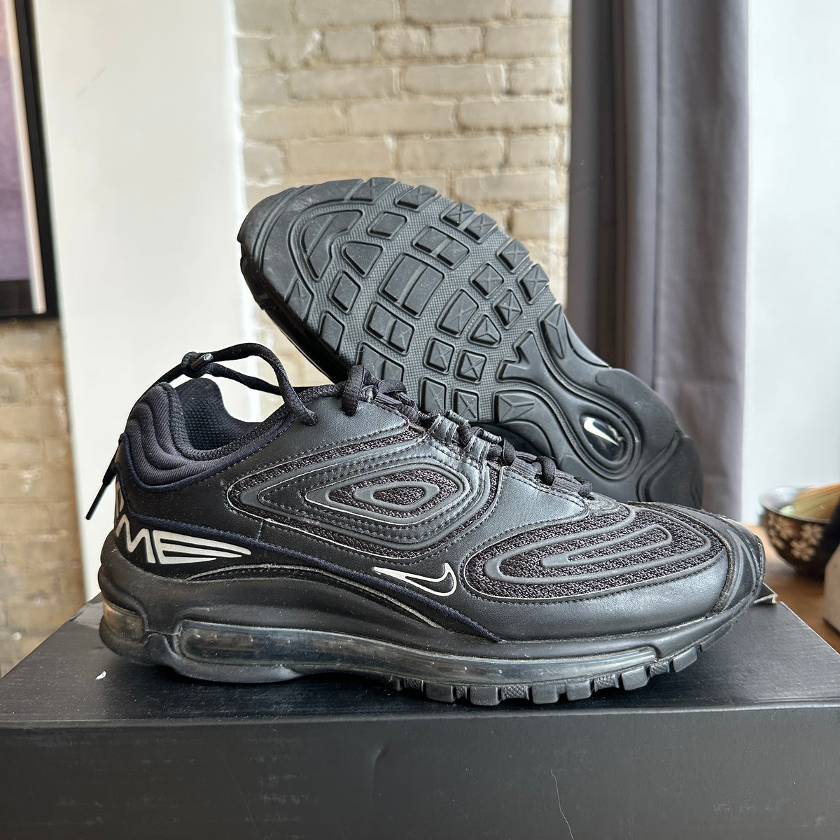 Supreme x Nike Air Max 98 Size 8