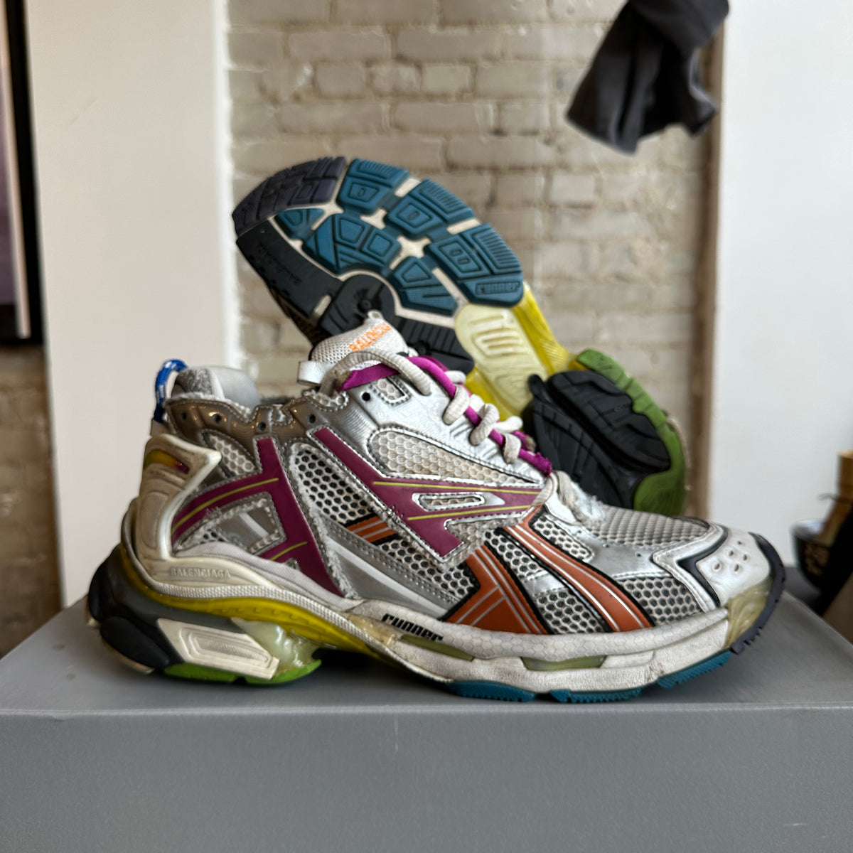 Balenciaga Runner "Multicolor" Size 44