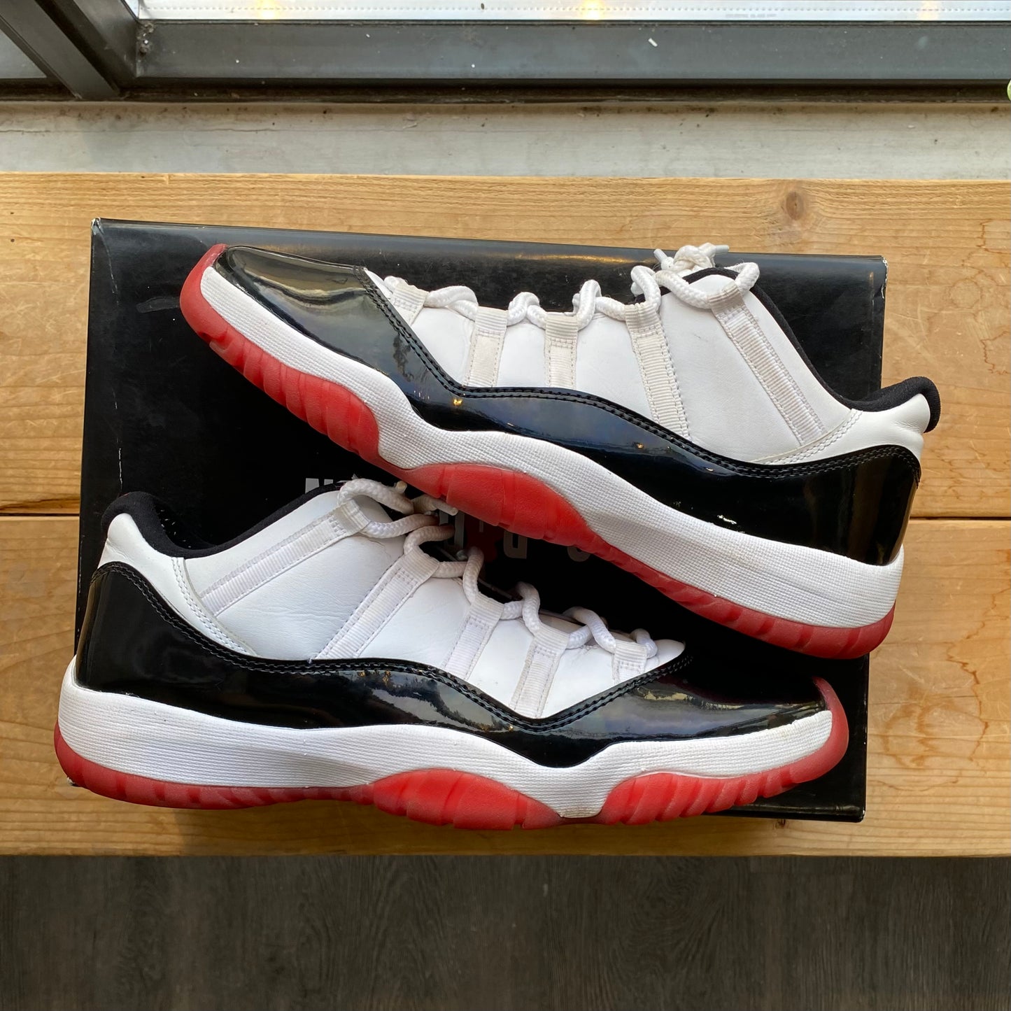 Jordan 11 Low 'Concord Bred' Size 11