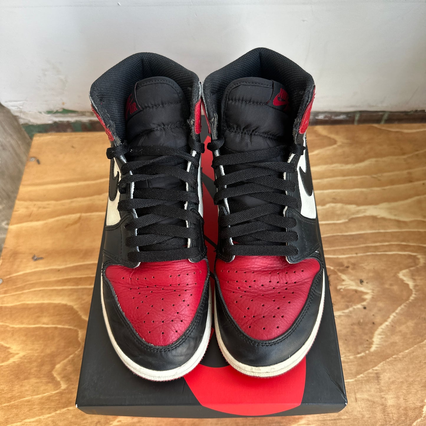 Air Jordan 1 High "Bred Toe" Size 6.5