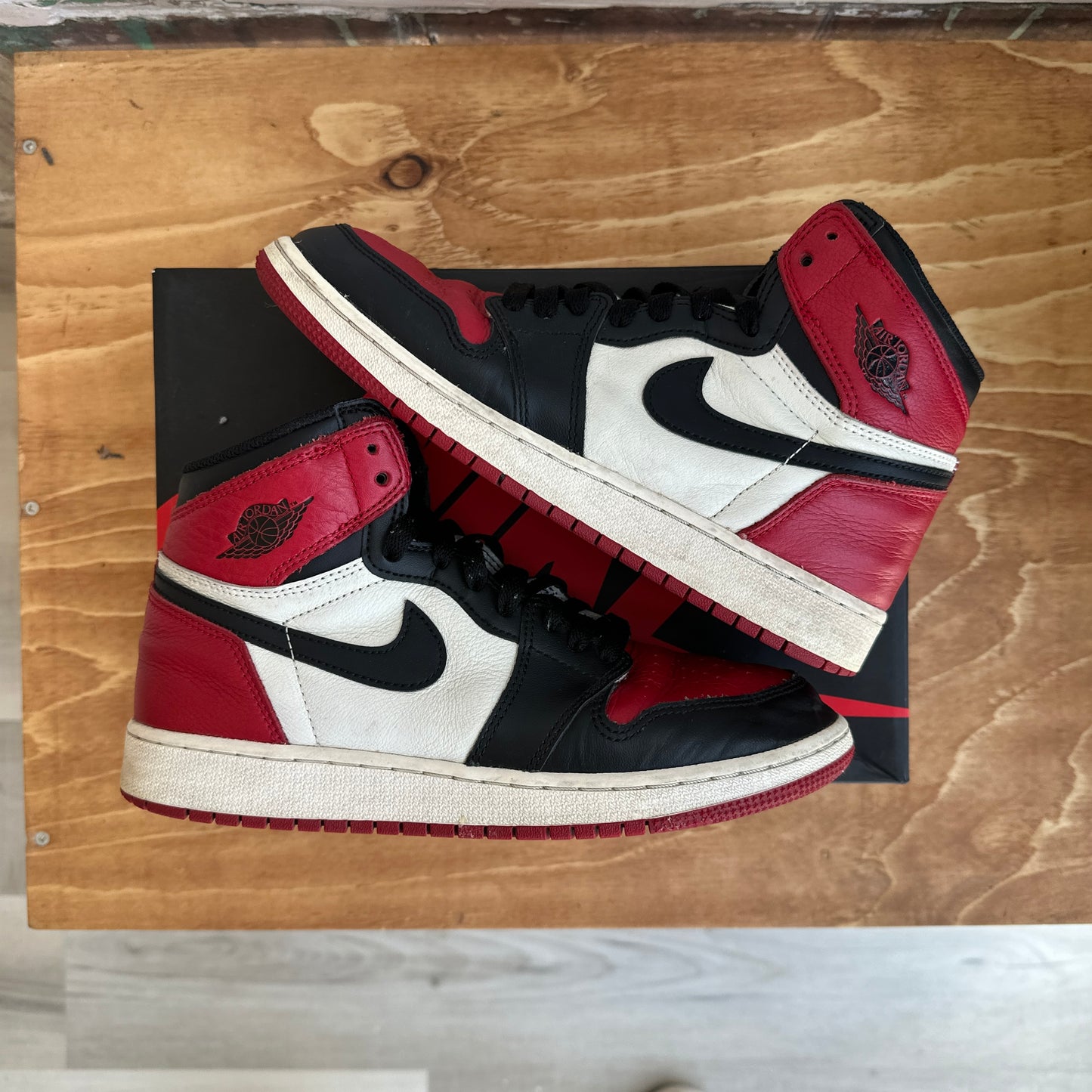 Air Jordan 1 High "Bred Toe" Size 6.5