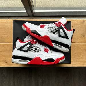 Air Jordan 4 "Fire Red" Size 10