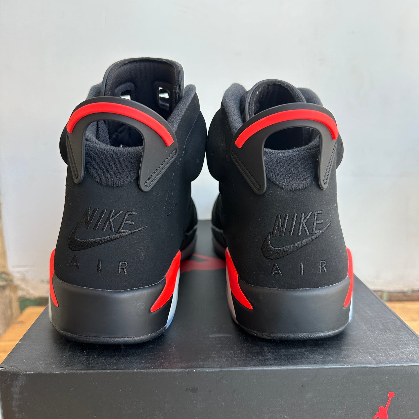 Brand New Air Jordan 6 "Infrared" (2019) Size 10.5