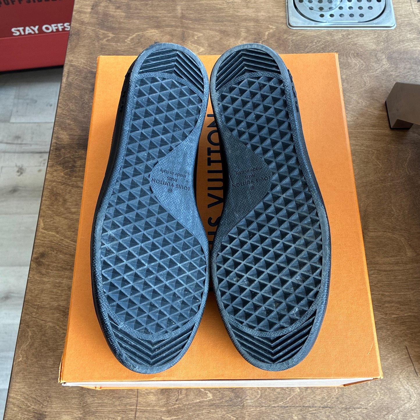 Louis Vuitton Low Top Sneaker Size 8