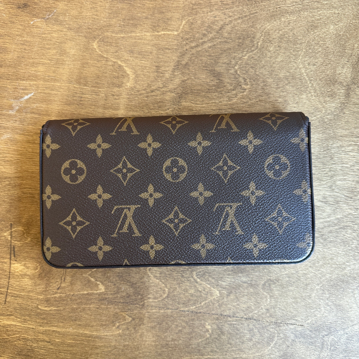 Brand New Louis Vuitton Pochette Félicie Bag