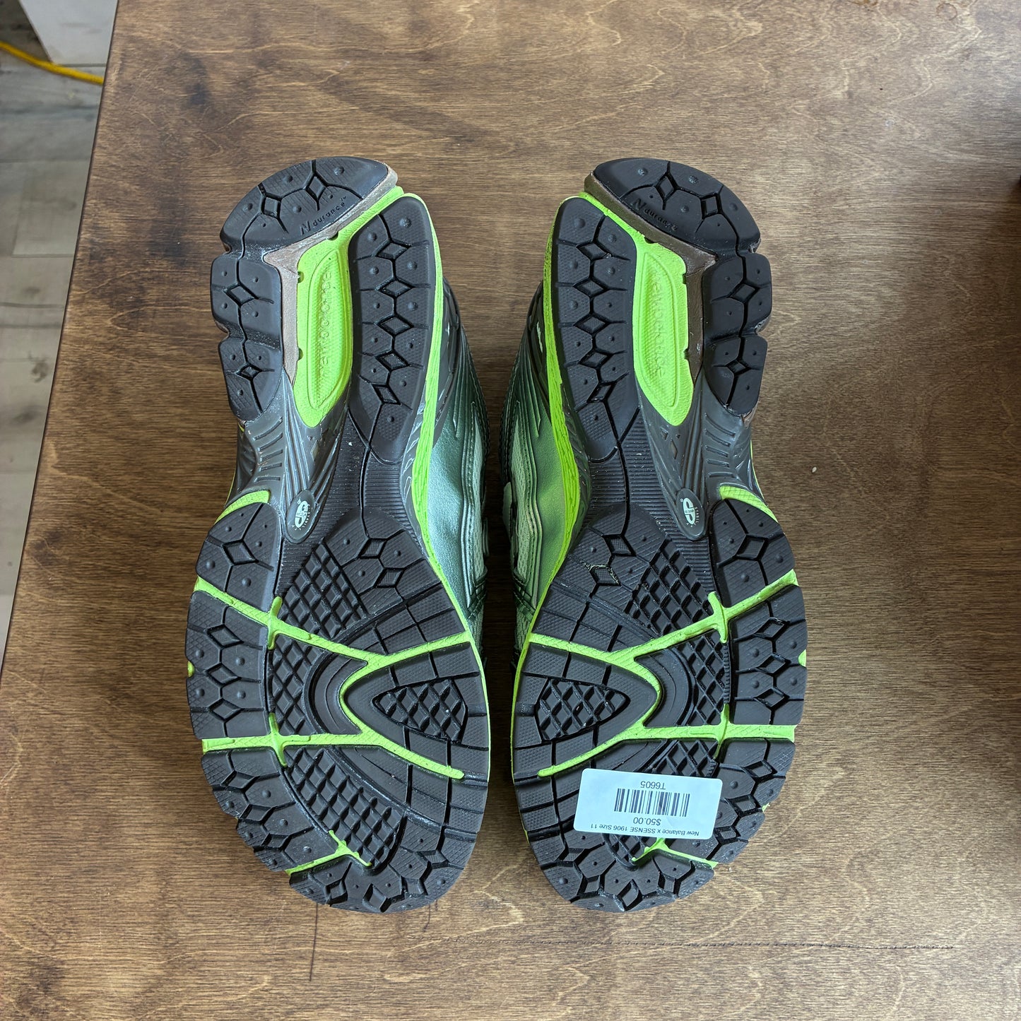 New Balance x SSENSE 1906 Size 8.5