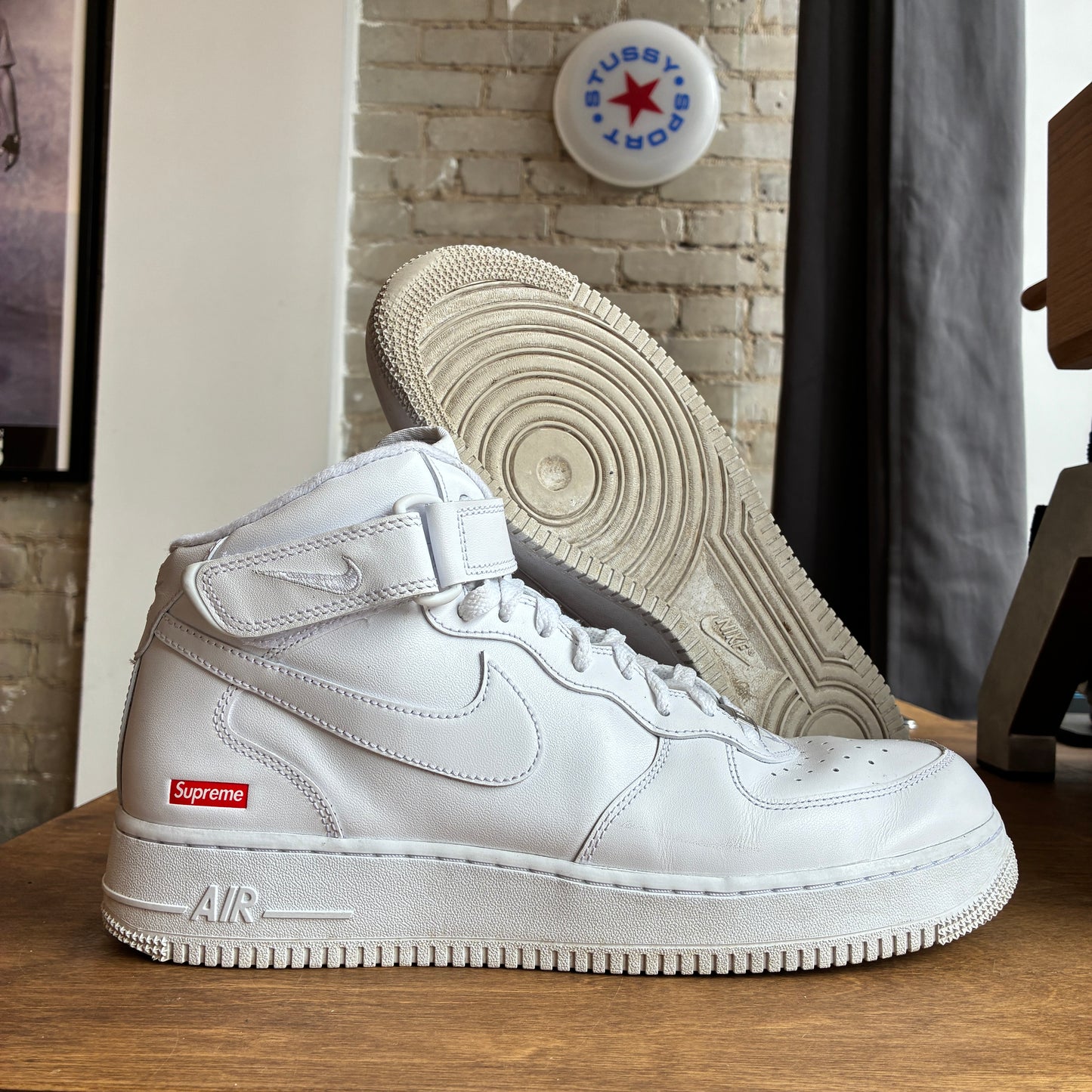 Nike AF1 High x Supreme White Size 11