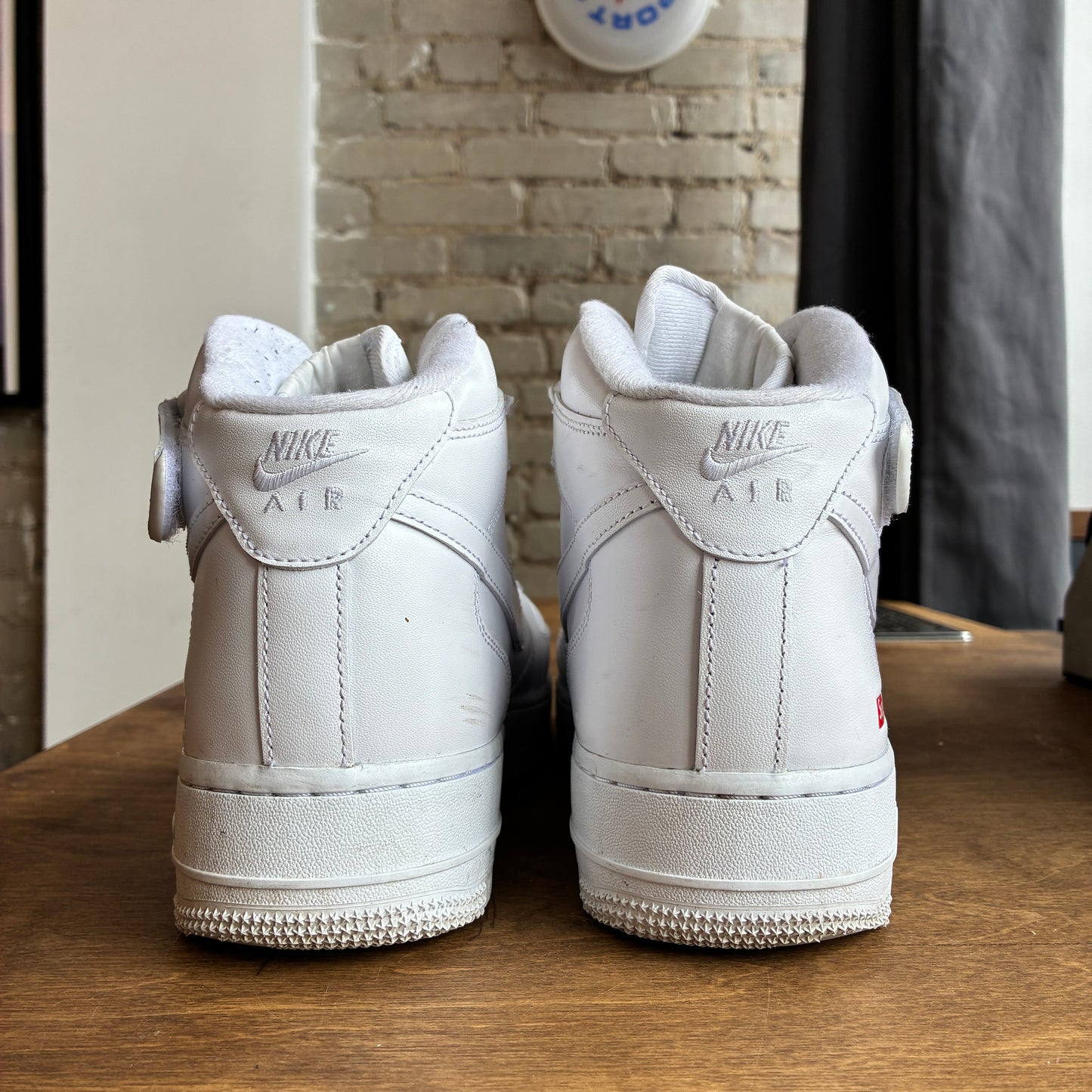 Nike AF1 High x Supreme White Size 11