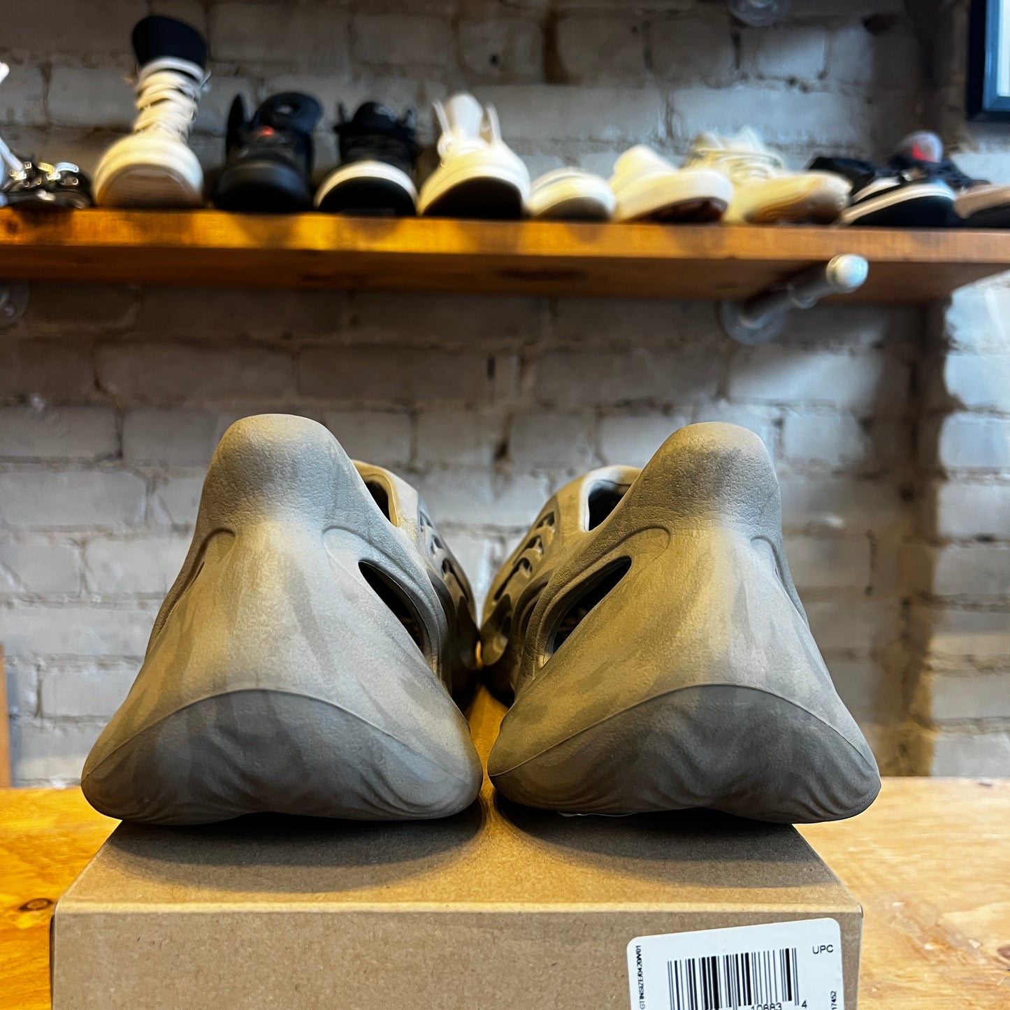 Yeezy Foamrunner Stone Sage Size 9