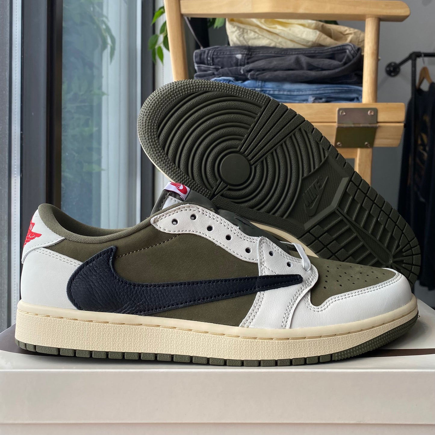 Brand New Travis Scott x Jordan 1 Low 'Medium Olive'