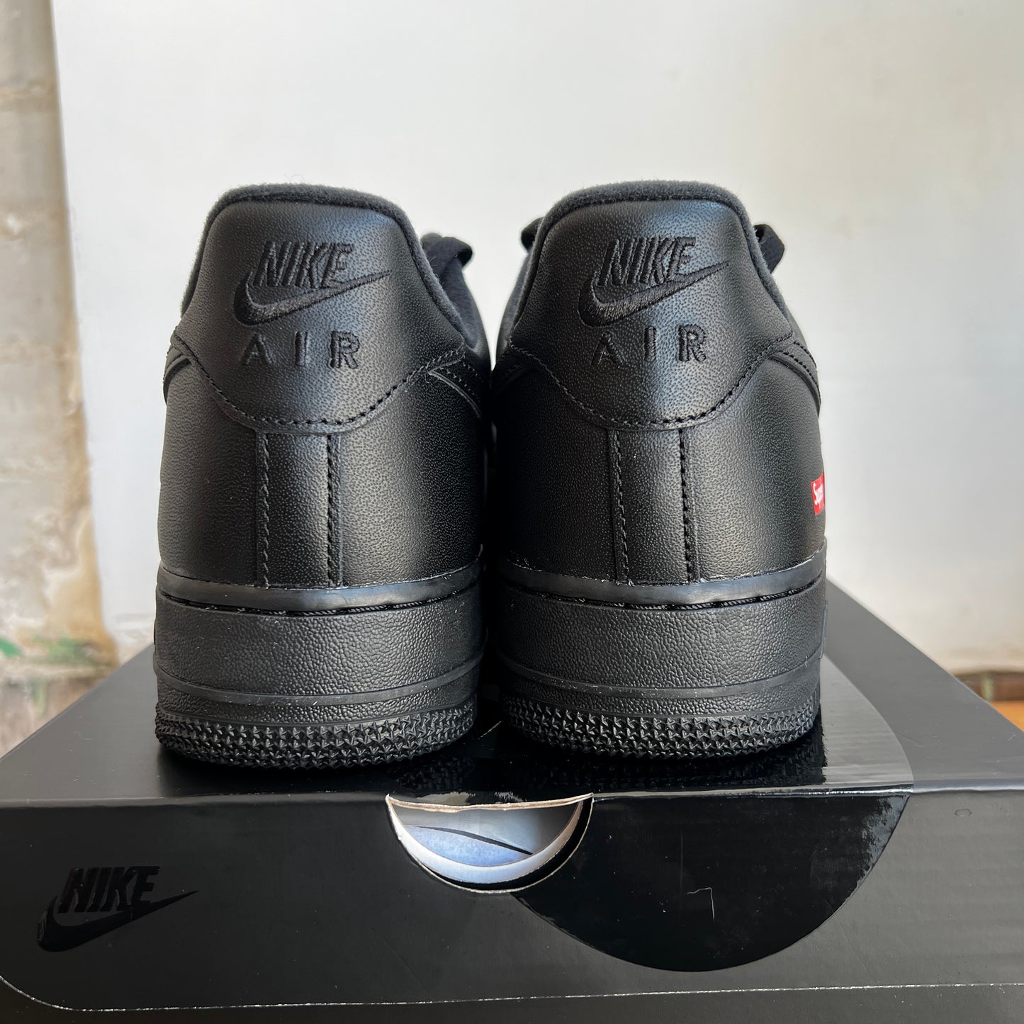 Brand New Supreme X Air Force 1 "Black" Size 10