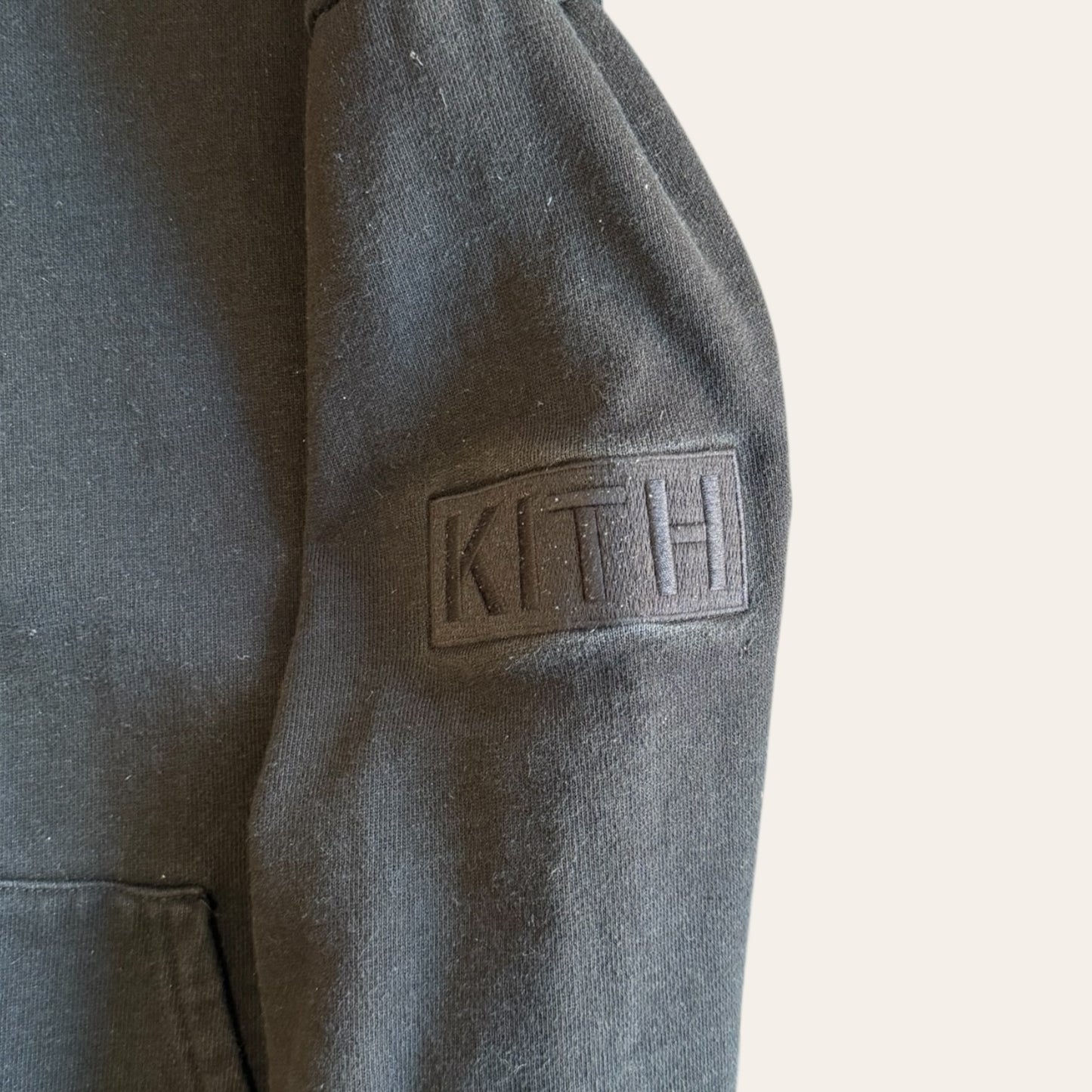 Kith Hoodie Black Size XS