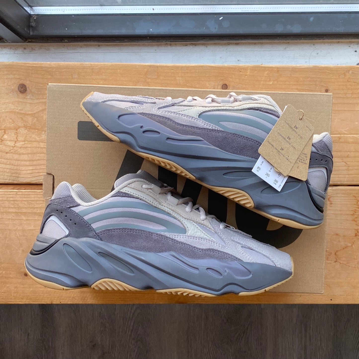 Brand New Adidas Yeezy Boost 700 V2 'Tephra'