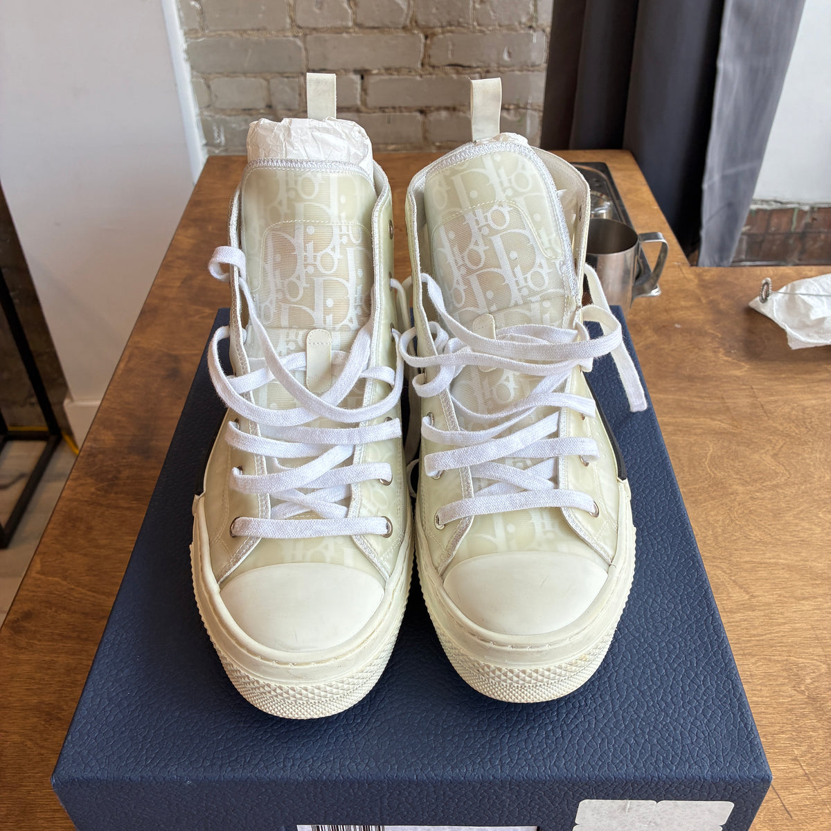Dior B23 High Top Oblique Sneakers Size 9