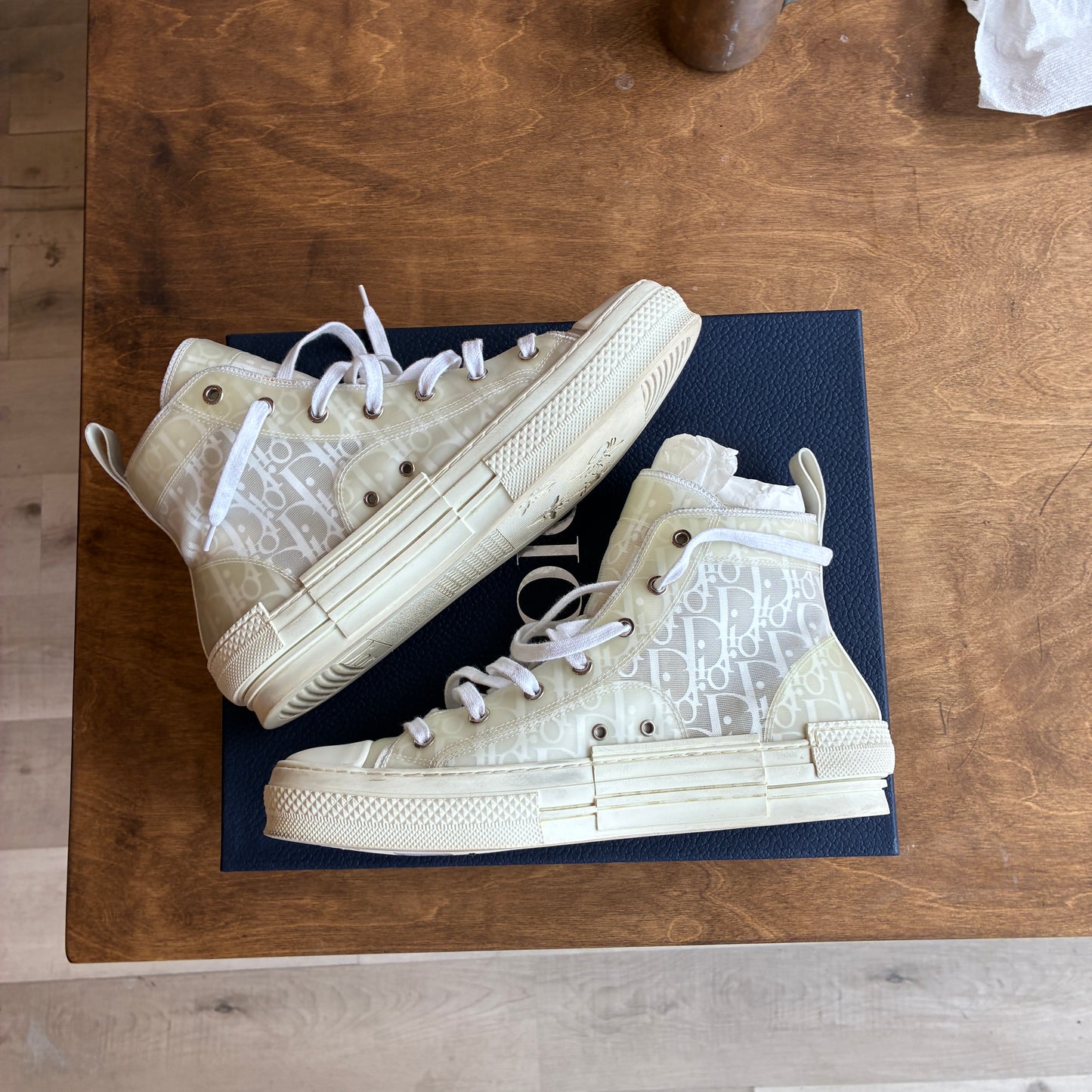Dior B23 High Top Oblique Sneakers Size 9