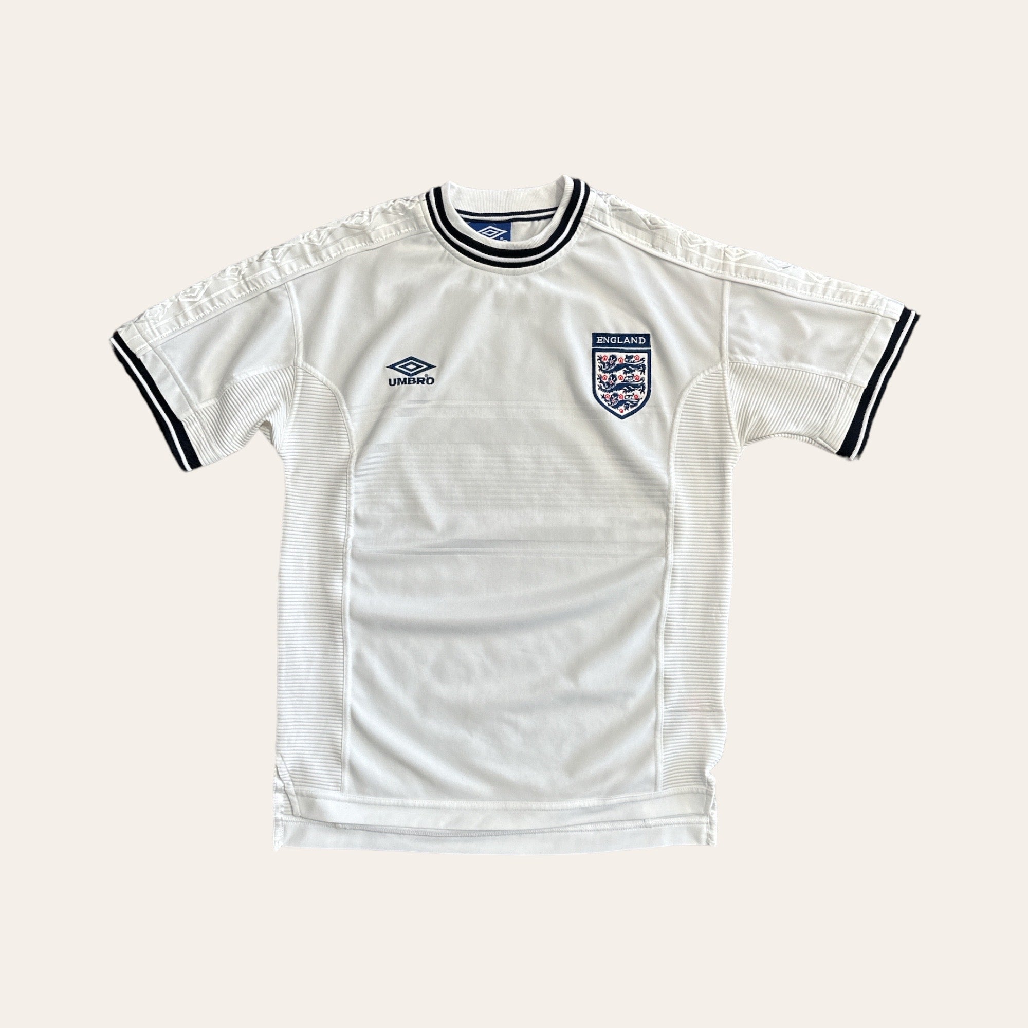 99/01 England Home Kit Size M