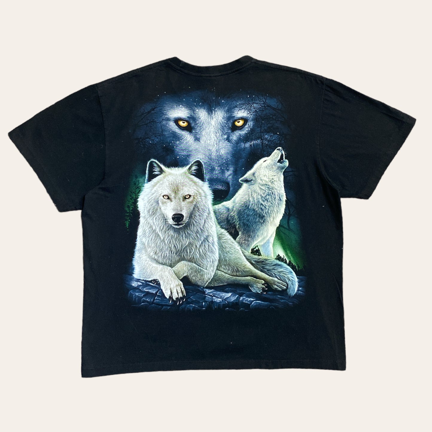 Wolves Tee Size XL