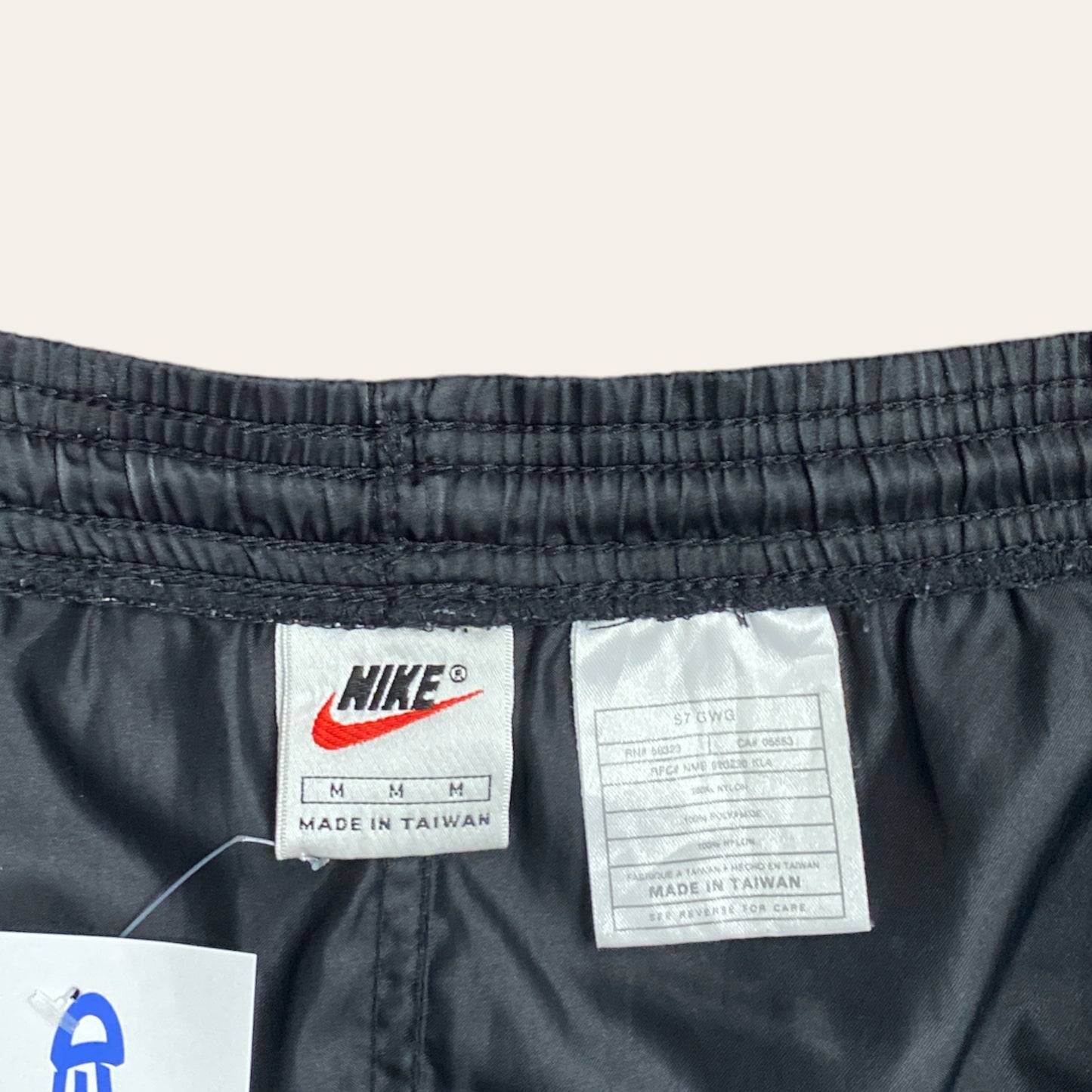 90's Nike Nylon Shorts Size M