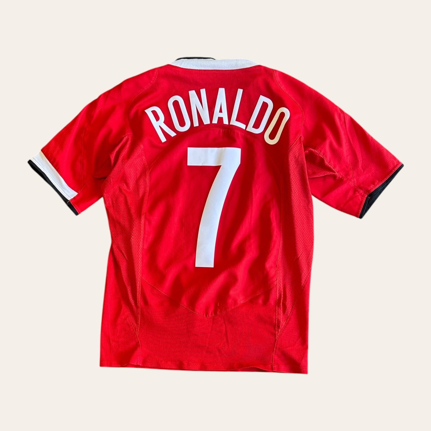 2004 Manchester United Ronaldo Kit Size S
