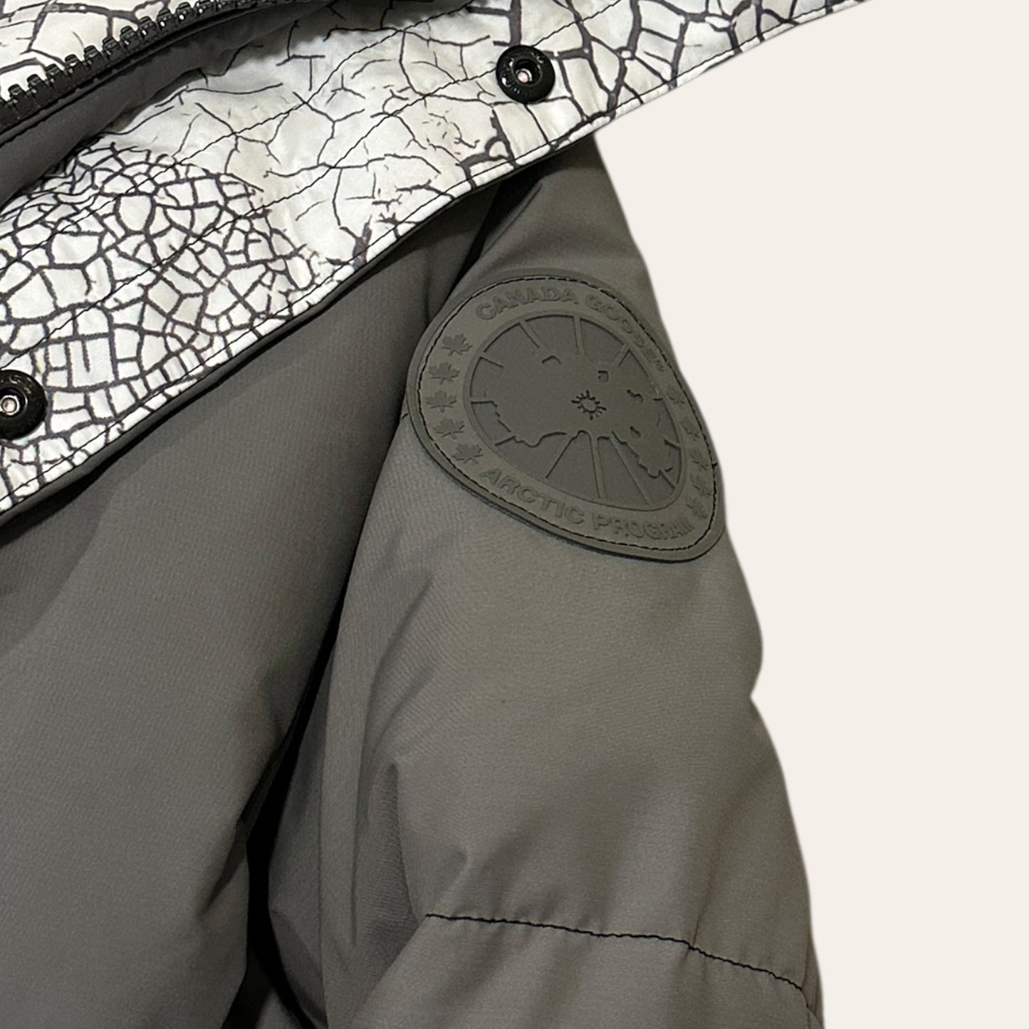 Brand New Canada Goose Reversible Berm Parka Size M